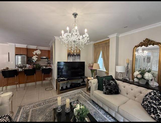 2 BEDROOM PROPERTY TO RENT IN HYDE PARK